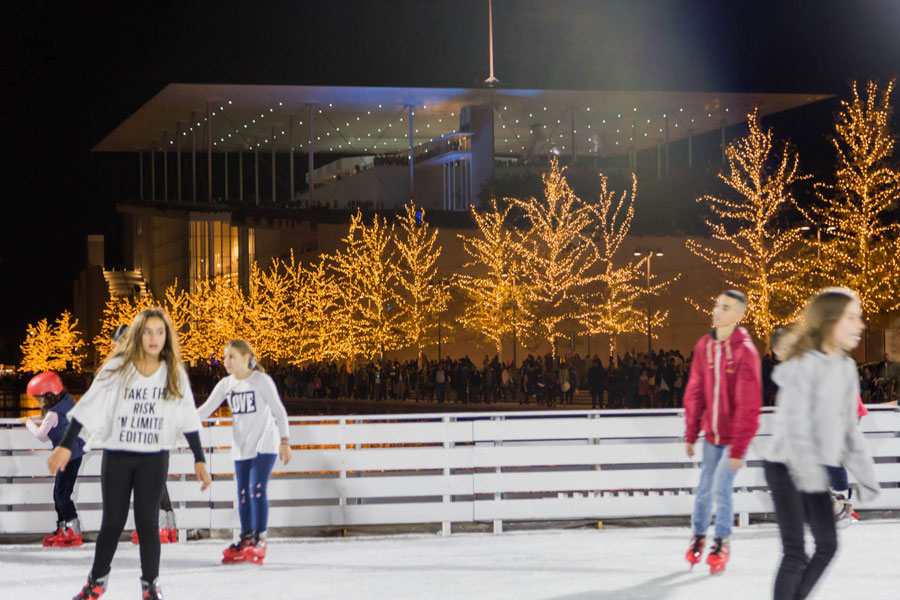 Ice skating in SNFCC
