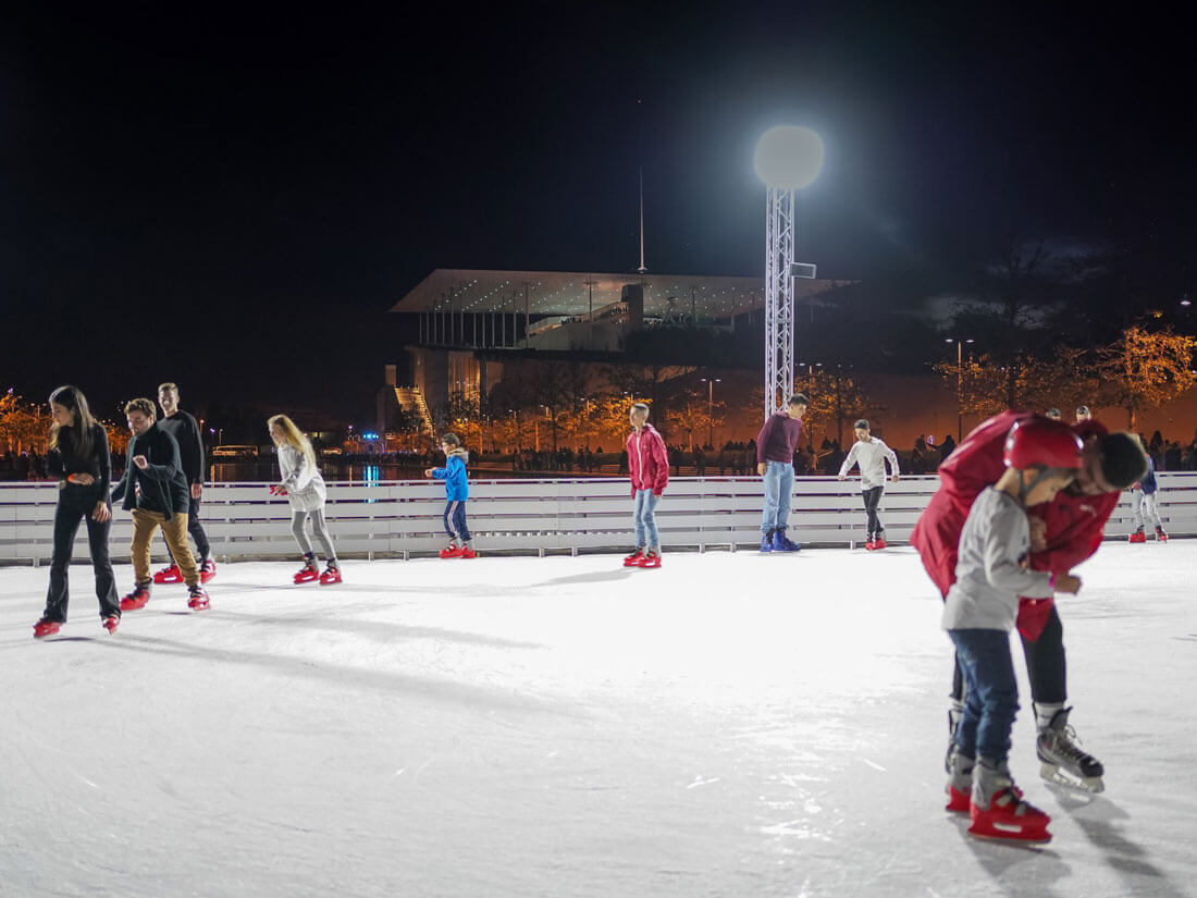 Ice-skating in SNFCC
