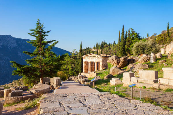 Delphi day trip from Athens